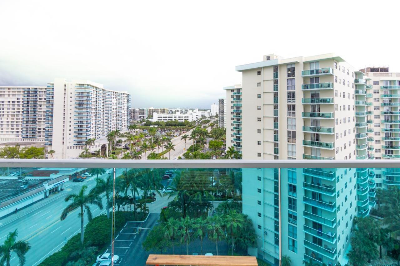 1Br / 1Ba Apartment With Ocean View + Beach Access And Pool Hollywood Exterior foto